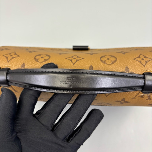 Louis Vuitton Pochette Metis Monogram Brown
