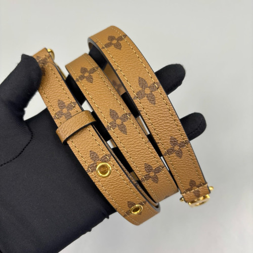 Louis Vuitton Pochette Metis Monogram Brown
