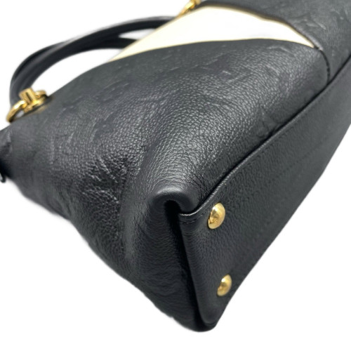 Louis Vuitton V Tote BB Taiga Black White Louis Vuitton V Tote BB Taiga Black White