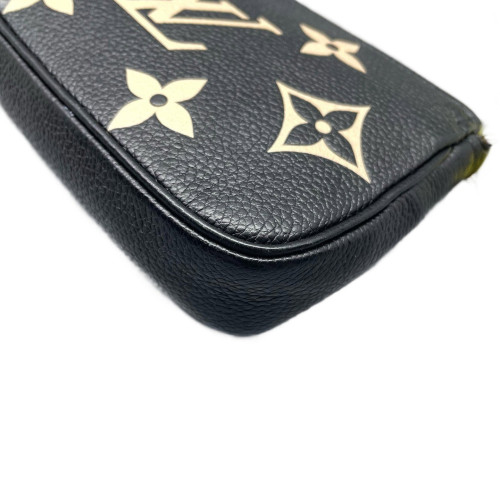 Louis Vuitton Mini Pochette Accessories Empreinte Monogram Giant Black White