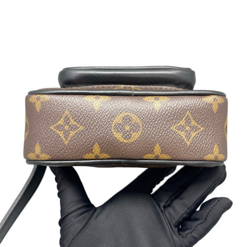 Louis Vuitton Christopher Wearable Wallet Monogram Brown Black