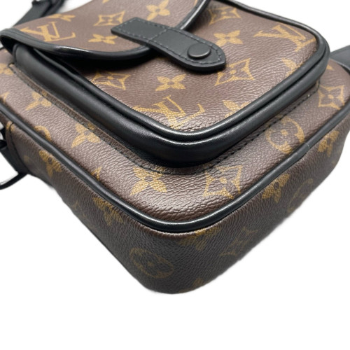 Louis Vuitton Christopher Wearable Wallet Monogram Brown Black