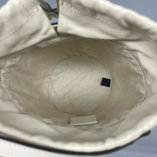 Gucci Small Horsebit 1955 Drawstring Bucket Bag Grained Calfskin White Gucci Small Horsebit 1955 Drawstring Bucket Bag Grained Calfskin White