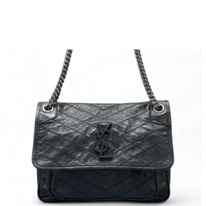 Yves Saint Laurent Medium Niki Chain Calfskin Black