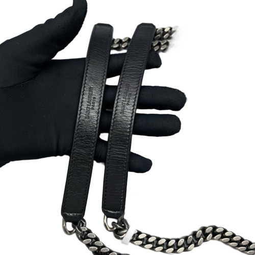 Yves Saint Laurent Medium Niki Chain Calfskin Black