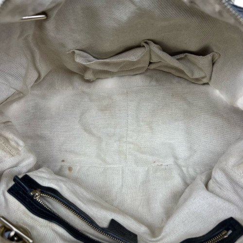 Gucci Shoulder Bag Grained Calfskin Black