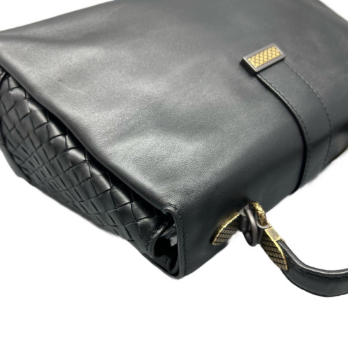 Bottega Veneta Medium Piazza Bag Nappa Black