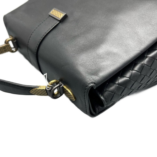 Bottega Veneta Medium Piazza Bag Nappa Black