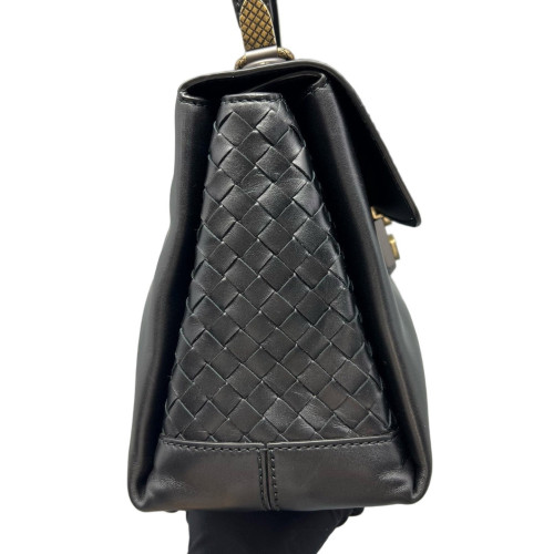 Bottega Veneta Medium Piazza Bag Nappa Black