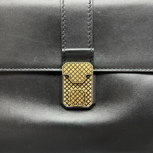 Bottega Veneta Medium Piazza Bag Nappa Black