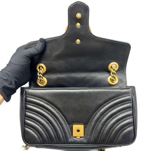 Gucci Chevron Small GG Marmont Calfskin Black Gucci Chevron Small GG Marmont Calfskin Black