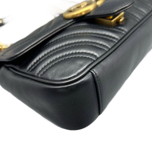 Gucci Chevron Mini GG Marmont Calfskin Black Gucci Chevron Mini GG Marmont Calfskin Black
