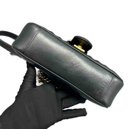 Gucci Chevron Mini GG Marmont Calfskin Black Gucci Chevron Mini GG Marmont Calfskin Black