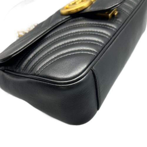 Gucci Chevron Small GG Marmont Calfskin Black Gucci Chevron Small GG Marmont Calfskin Black