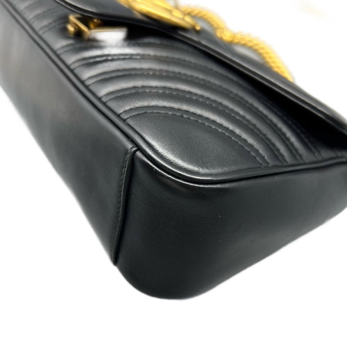 Gucci Chevron Small GG Marmont Calfskin Black Gucci Chevron Small GG Marmont Calfskin Black