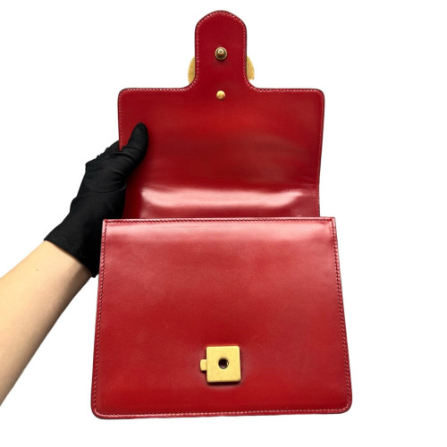 Gucci Crossbody Bag Glazed Calfskin Red