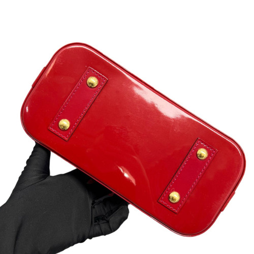 Louis Vuitton Alma BB Vernis Red