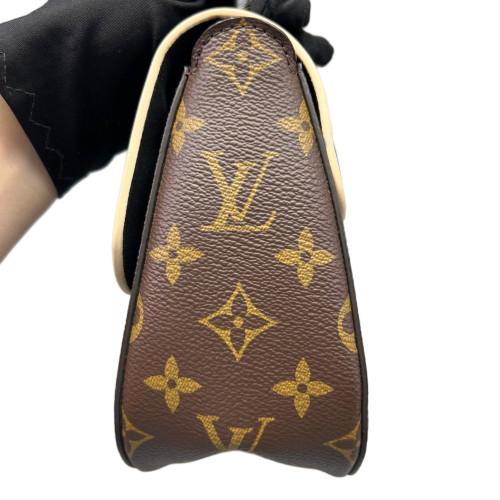 Louis Vuitton Chain It PM Monogram Brown Black