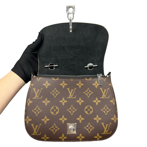Louis Vuitton Chain It PM Monogram Brown Black
