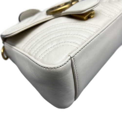Gucci Chevron Mini GG Marmont Top Handle Shoulder Bag Calfskin White Gucci Chevron Mini GG Marmont Top Handle Shoulder Bag Calfskin White