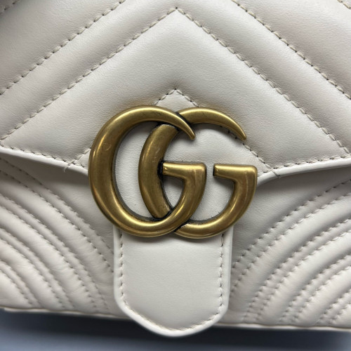 Gucci Chevron Mini GG Marmont Top Handle Shoulder Bag Calfskin White Gucci Chevron Mini GG Marmont Top Handle Shoulder Bag Calfskin White