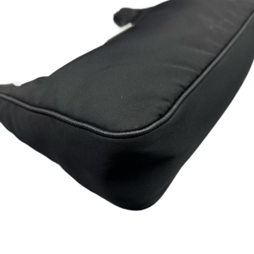 Prada Re-Edition 2005 Shoulder Bag Nylon Vela Black