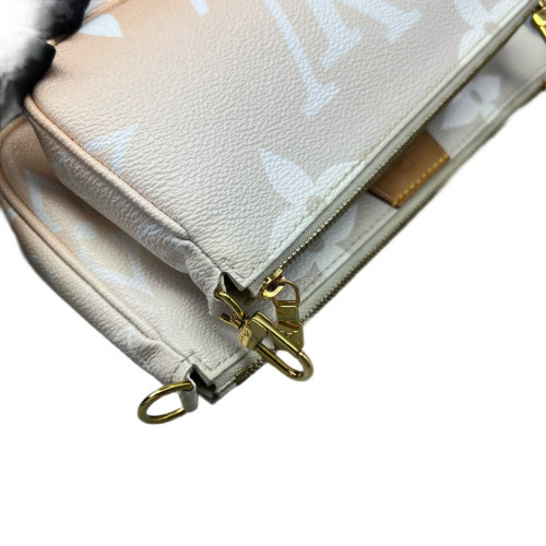 Louis Vuitton Multi Pochette Accessories Empreinte Monogram Giant Pink