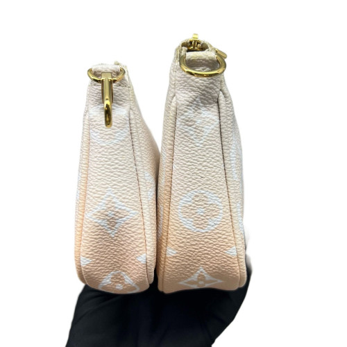 Louis Vuitton Multi Pochette Accessories Empreinte Monogram Giant Pink