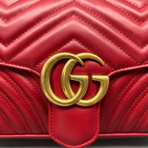 Gucci Chevron Small GG Marmont Calfskin Red Gucci Chevron Small GG Marmont Calfskin Red