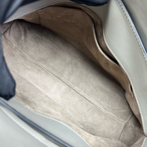 Bottega Veneta Medium Piazza Bag Calfskin White Grey Bottega Veneta Medium Piazza Bag Calfskin White Grey