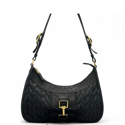 Gucci Matelasse Shoulder Bag Calfskin Black