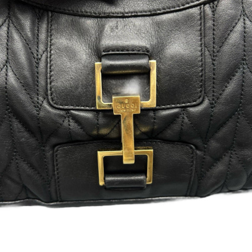 Gucci Matelasse Shoulder Bag Calfskin Black