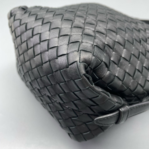 Bottega Veneta Shoulder Bag Calfskin Intrecciato Black