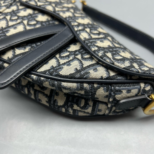 Dior Small Saddle Bag Oblique Beige Navy