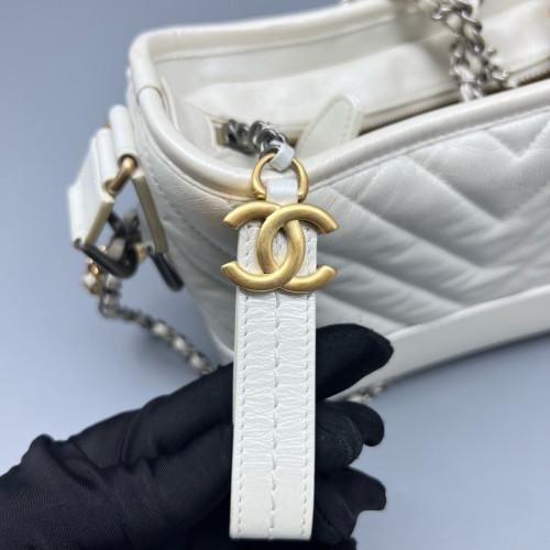 Chanel Quilted Chevron Quilted Small Gabrielle Hobo Calfskin White