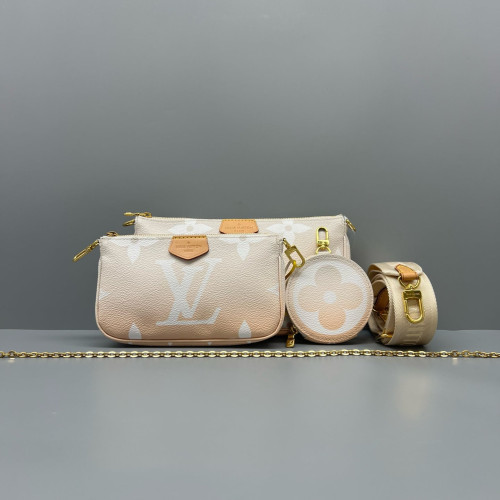 Louis Vuitton Multi Pochette Accessories Empreinte Monogram Giant White Saffron