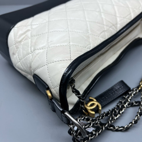 Chanel Quilted Medium Gabrielle Hobo Calfskin White Black