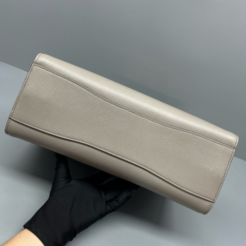 Prada Galleria Tote Calfskin Grey