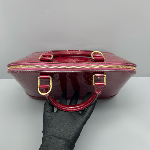 Louis Vuitton Alma PM Vernis Dark Red