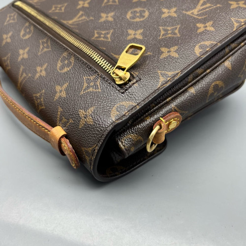 Louis Vuitton Pochette Metis Monogram Brown