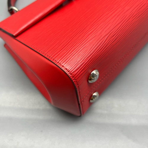 Louis Vuitton Cluny Bb Epi Red Louis Vuitton Cluny Bb Epi Red