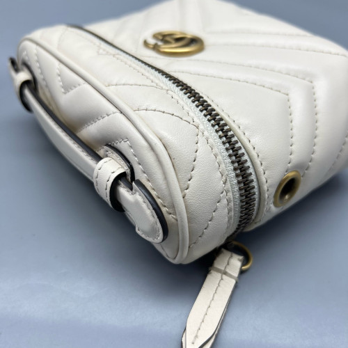 Gucci Chevron Mini Top Handle Vanity Case Calfskin White