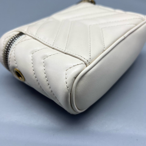 Gucci Chevron Mini Top Handle Vanity Case Calfskin White