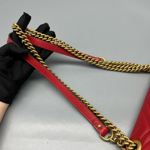 Gucci Chevron Small GG Marmont Calfskin Red Gucci Chevron Small GG Marmont Calfskin Red