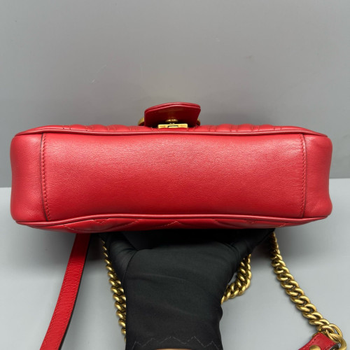Gucci Chevron Small GG Marmont Calfskin Red Gucci Chevron Small GG Marmont Calfskin Red