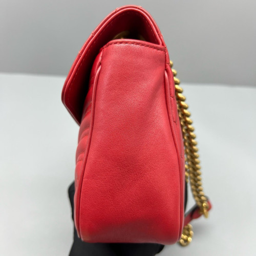 Gucci Chevron Small GG Marmont Calfskin Red Gucci Chevron Small GG Marmont Calfskin Red
