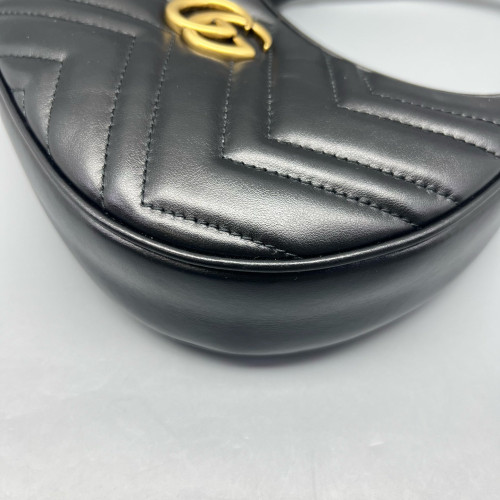 Gucci Chevron GG Marmont Sling Shoulder Bag Calfskin Black