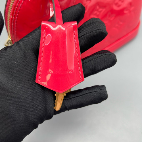 Louis Vuitton Alma BB Vernis Red