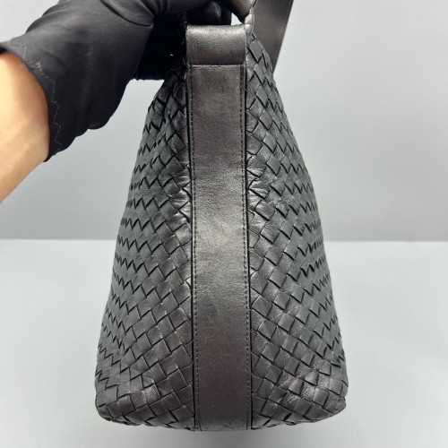 Bottega Veneta Tote Bag Calfskin Intrecciato Black