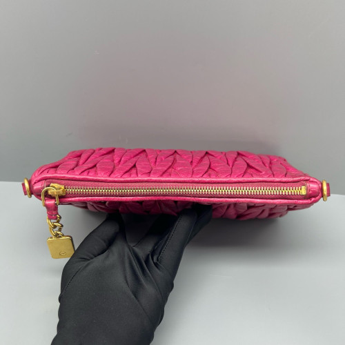Miu Miu Crossbody Bag Crumpled Lambskin Fuchsia